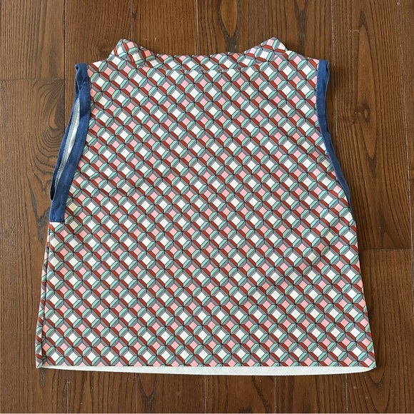 ZARA Geometric Print Sleeveless Top 70’s Retro Style
Size Medium - Picture 4 of 7